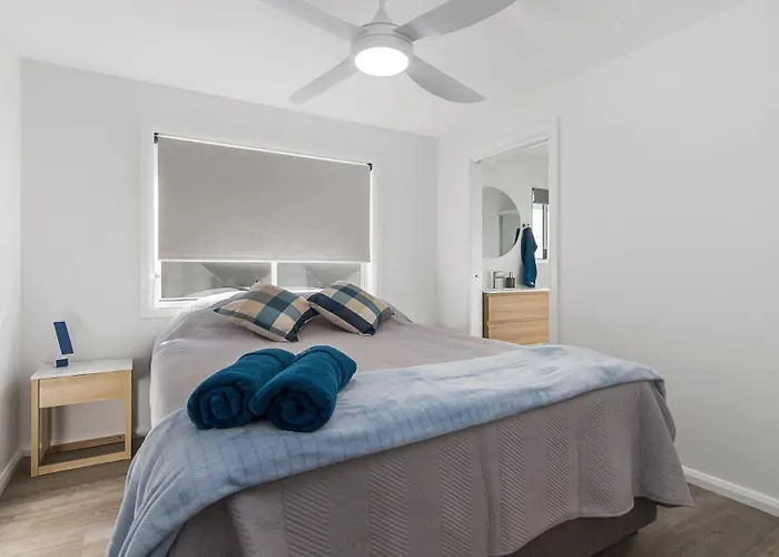 52A Chalmers Street Flynns Beach